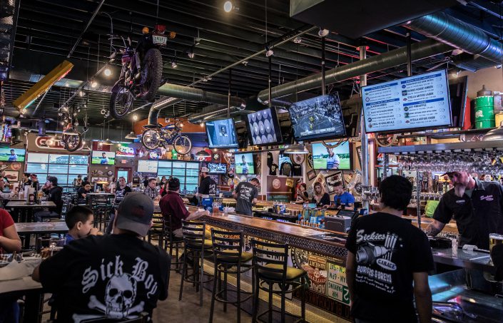 Award Winning Burgers and Wings Sickies Garage Restaurants